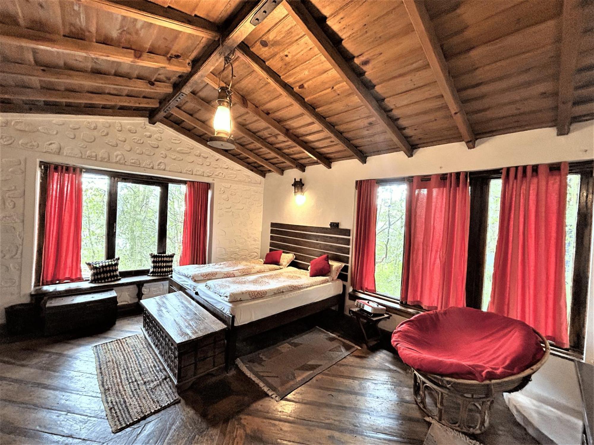 נייניטל Jungle Lore Birding Lodge מראה חיצוני תמונה