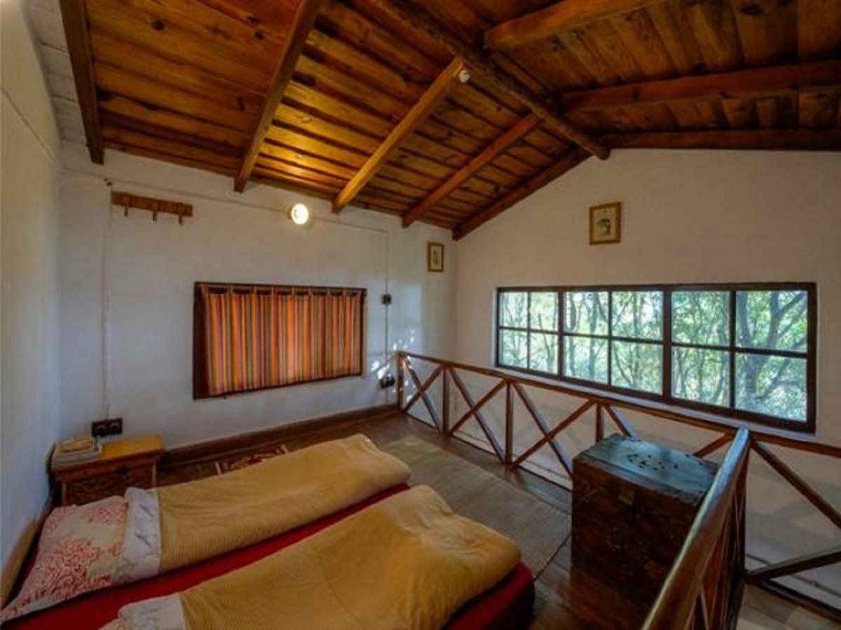 נייניטל Jungle Lore Birding Lodge מראה חיצוני תמונה