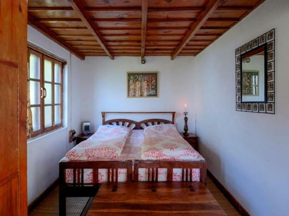 נייניטל Jungle Lore Birding Lodge מראה חיצוני תמונה